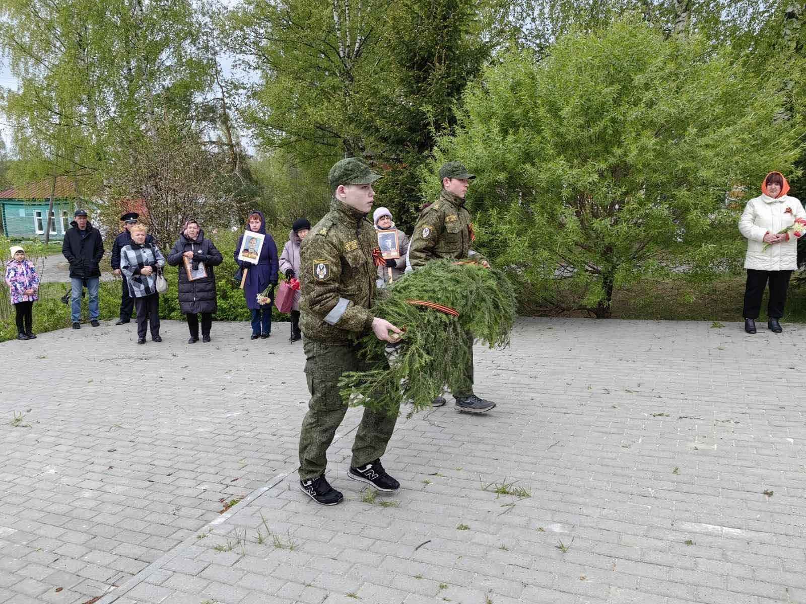 «Величие подвига ярче сверкает,   чем дальше уходит война». 