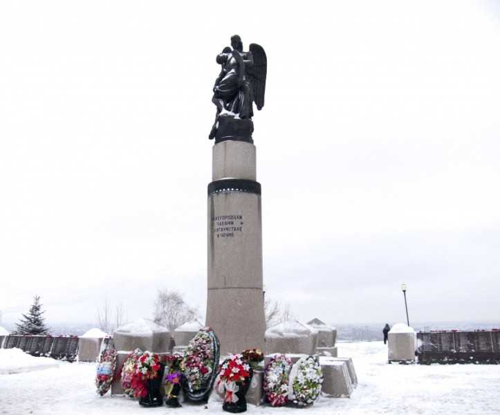 Митинг памяти павших в Афганистане и Чечне в Нижнем Новгороде