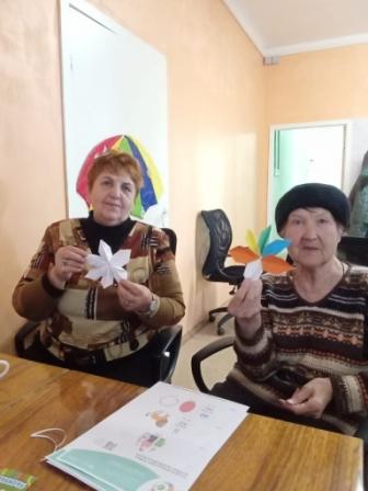 Мастер‑класс, посвященный международному дню оригами.